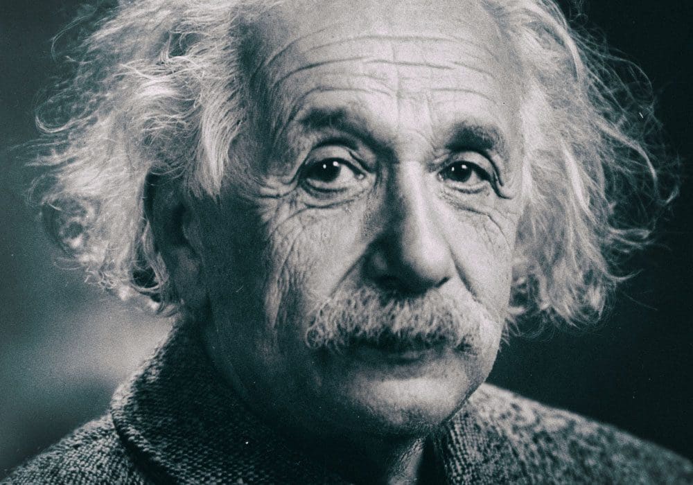 Frasi di Einstein su Dio e la Religione: le 35 più significative